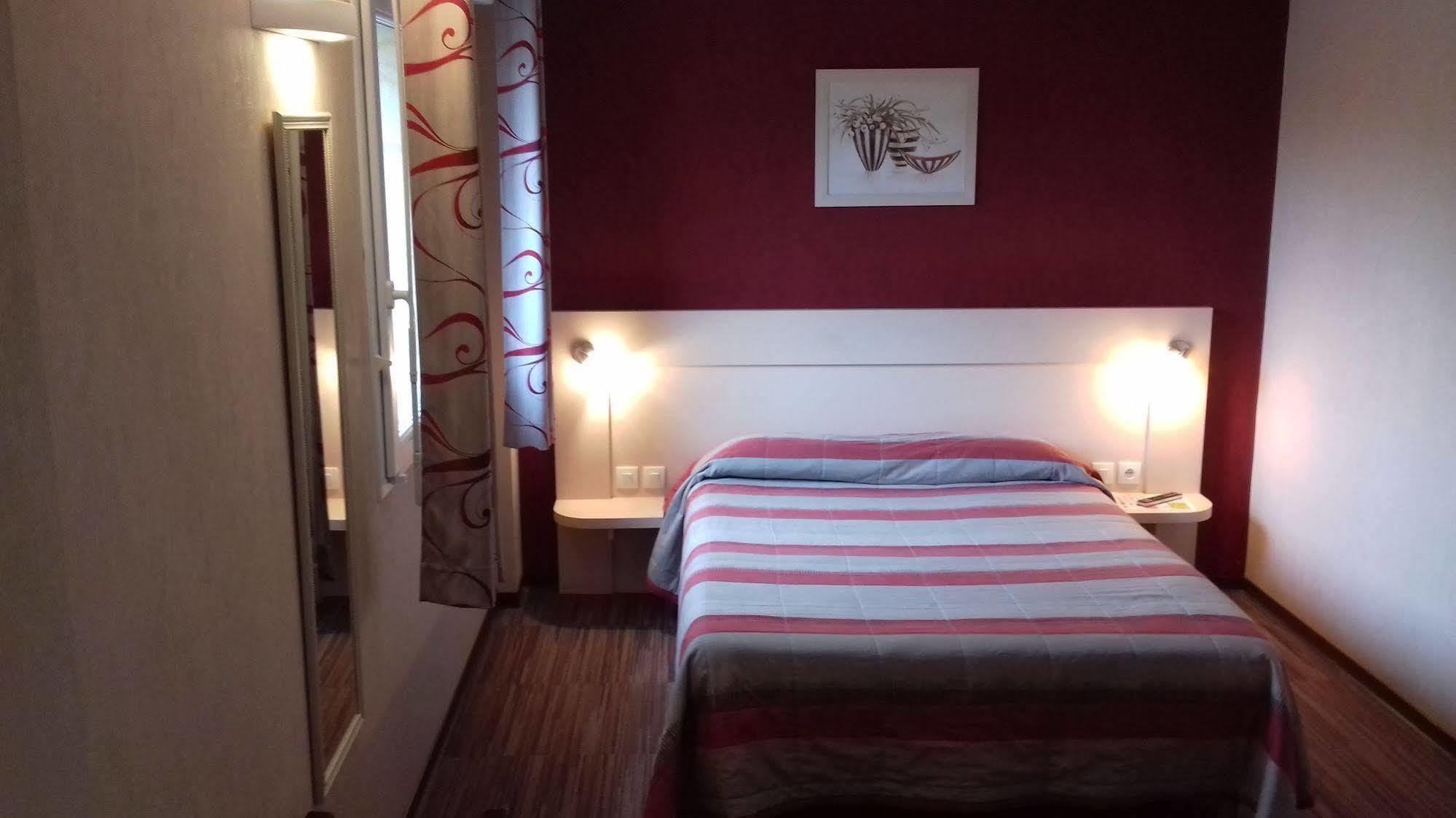 Le Logis De La Lys Hotel Aire-sur-la-Lys Luaran gambar