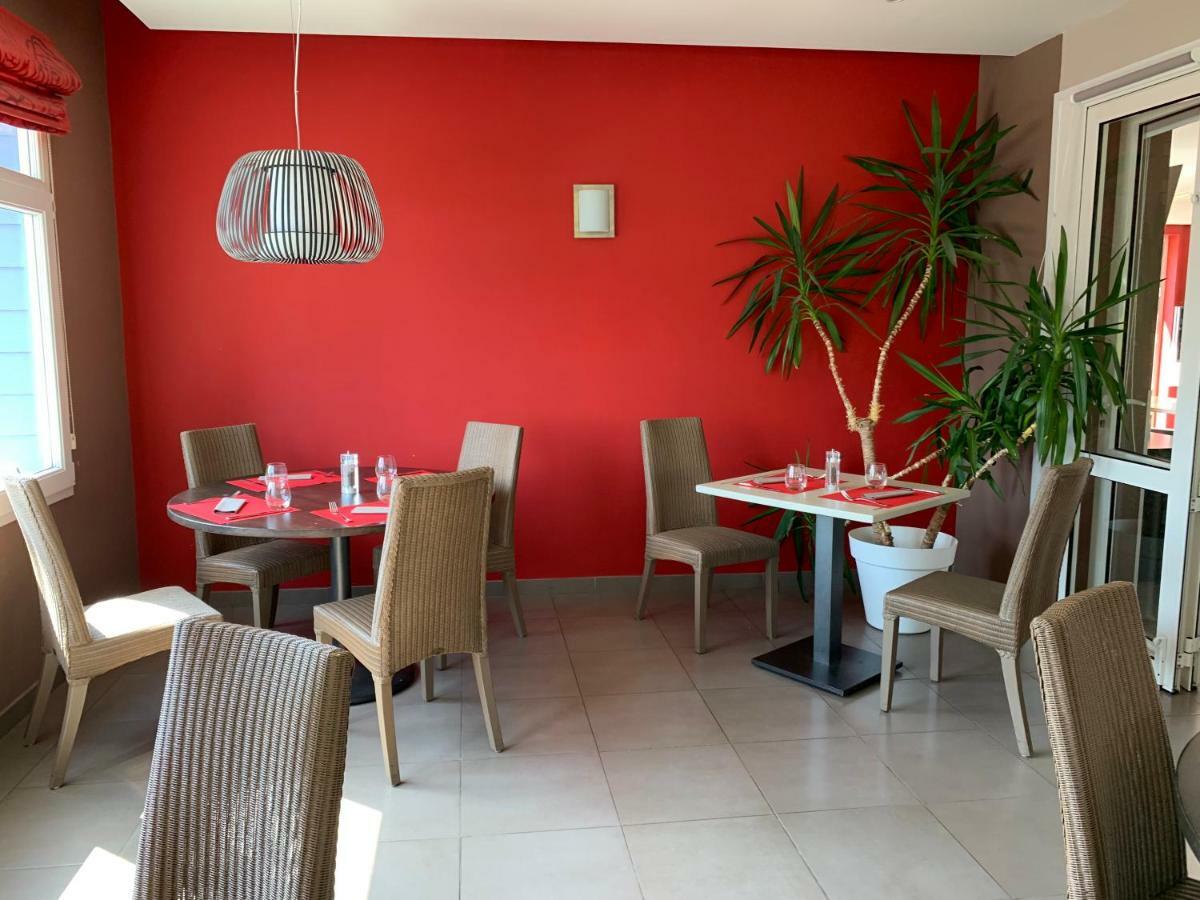 Le Logis De La Lys Hotel Aire-sur-la-Lys Luaran gambar