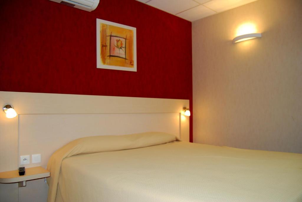 Le Logis De La Lys Hotel Aire-sur-la-Lys Bilik gambar